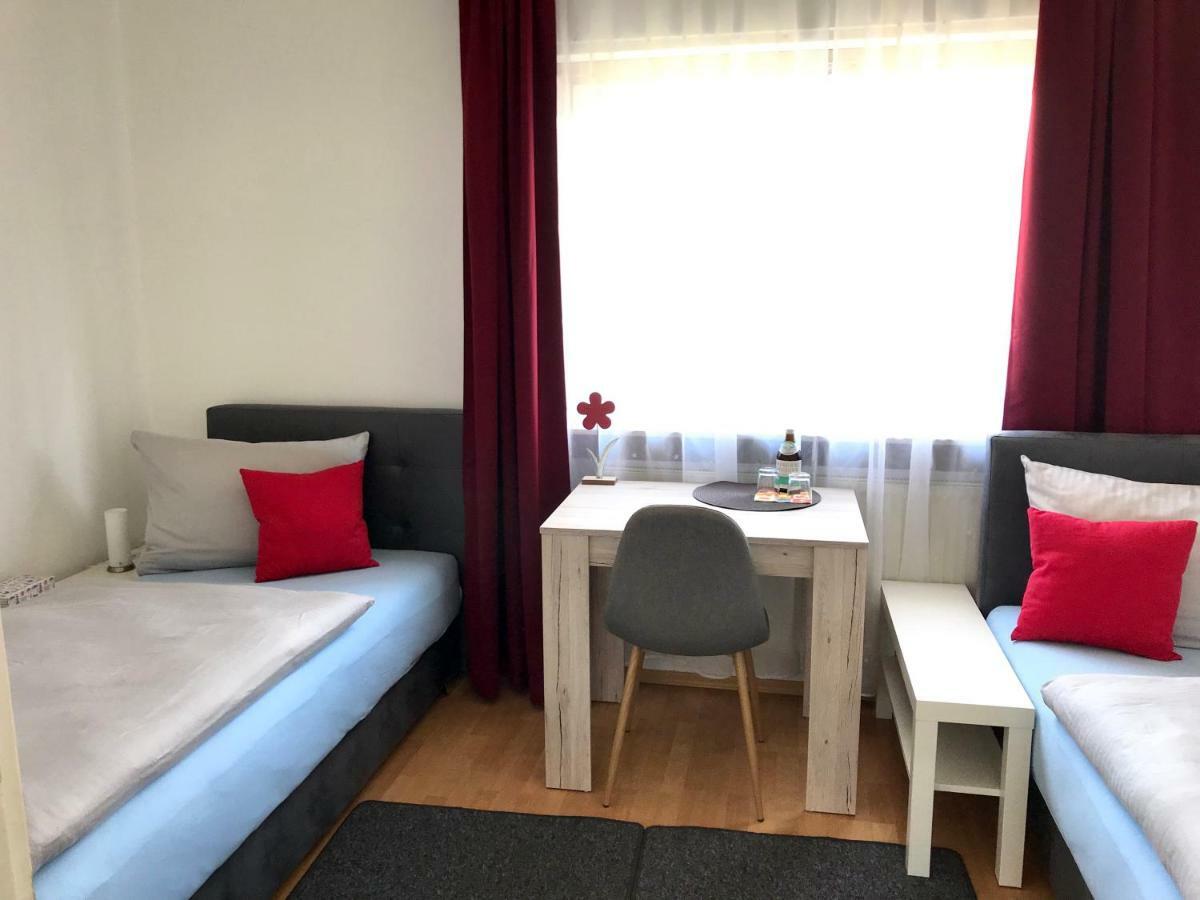 Juna Otel Karlsruhe Dış mekan fotoğraf