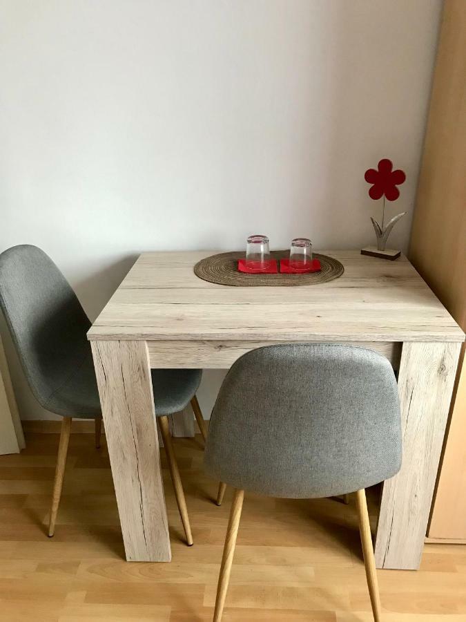 Juna Karlsruhe Dış mekan fotoğraf